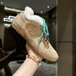 New Balance Flats