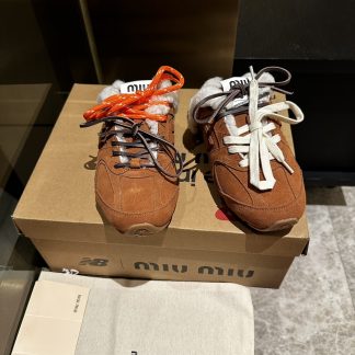 New Balance Flats