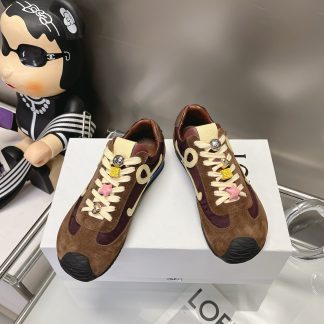 Loewe Flats