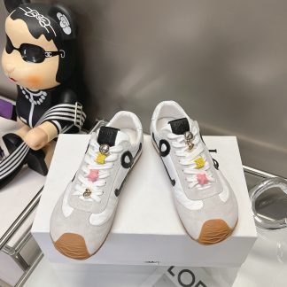 Loewe Flats