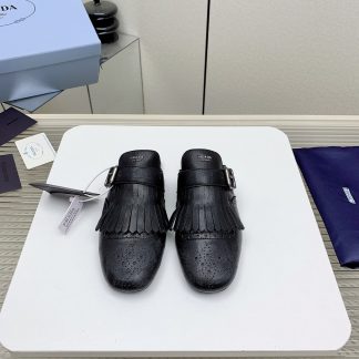 Prada Slides