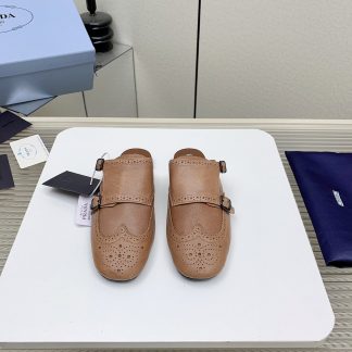 Prada Slides