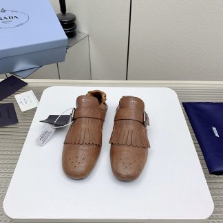 Prada Slides