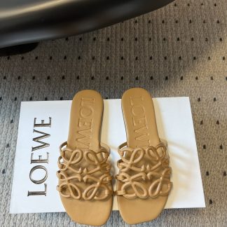 Loewe Slides