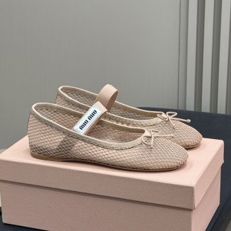 Miu Miu Casual Shoes