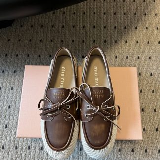DYMONLATRY Loafers