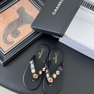 Chanel Slides