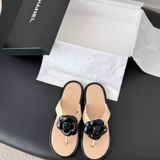 Chanel Slides